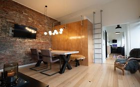 Broncks Apartment 5 - Modern 2-Bedroom In The Heart Of Torshavn